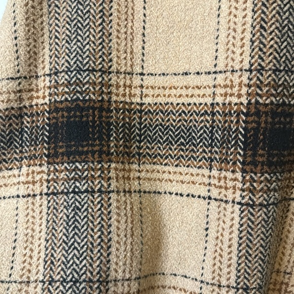 Time & Tru - Oversized Grandpa Chic jacket / shacket - Picture 5 of 6